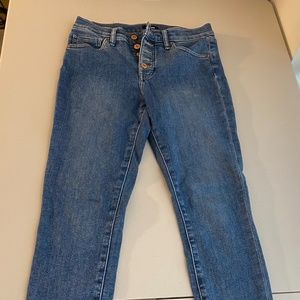 Express Mid-Rise Skinny Button Up Jeans in 6/R, NEW
